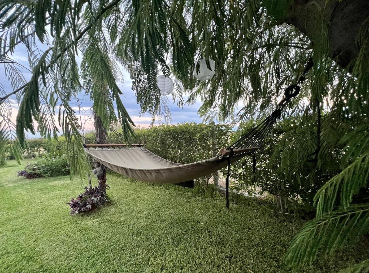 Anastasias Cottage Nea Iraklia Bagian luar foto
